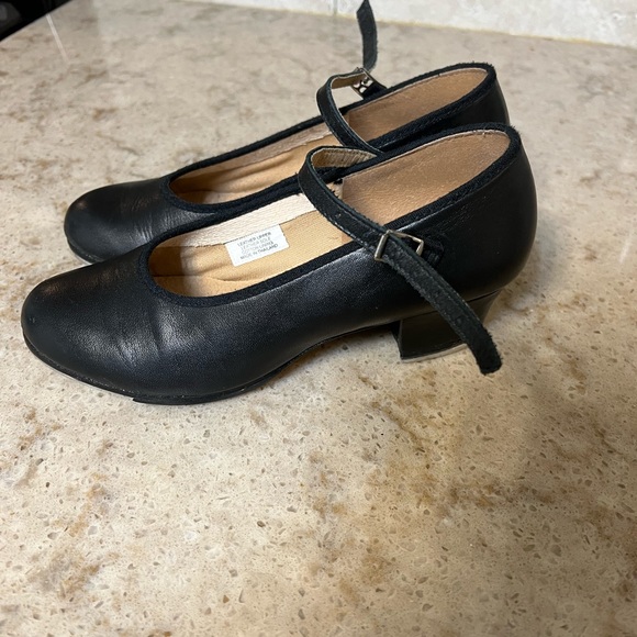Bloch Shoes Bloch Ladies Leather Tap Shoes 55 Poshmark